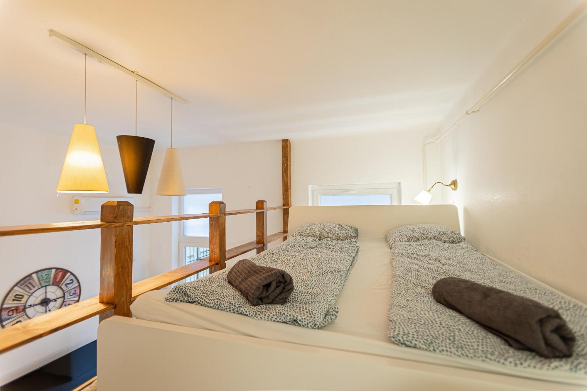 Appartamento Cosy Flat With Balcony Budapest Esterno foto